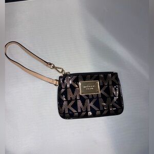 Michael Kors MK Logo Patent Wristlet Black & Gold
